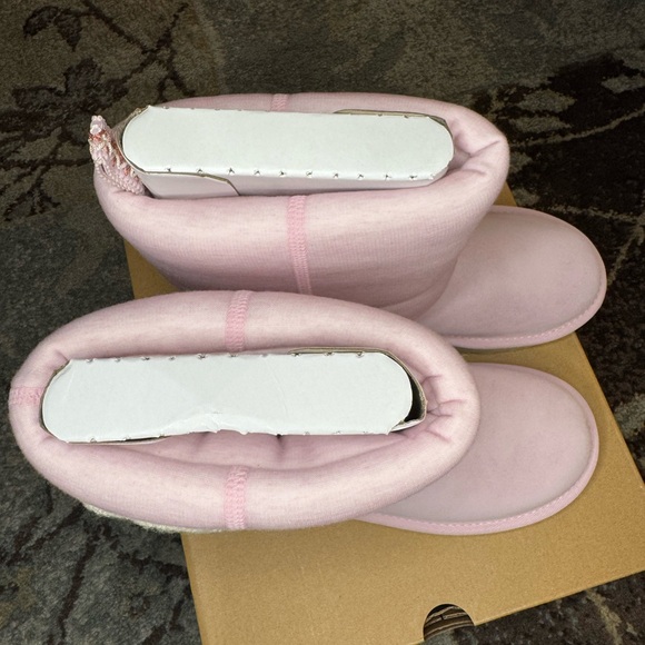 UGG Womens Classic Short Fur Jersey Cozy - Picture 5 of 9